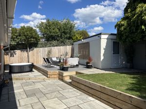 Photo 8- click for photo gallery